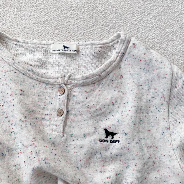 강아지 점박이 단추 롱슬리브