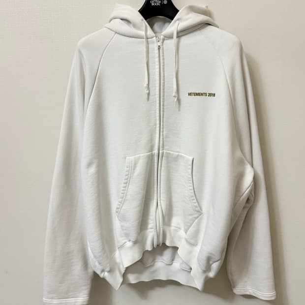 (유일매물)VETENETS 베트멍 18SS 캘린더 후드