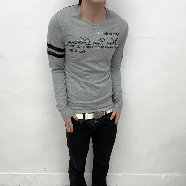 Mcd lettering long sleeve