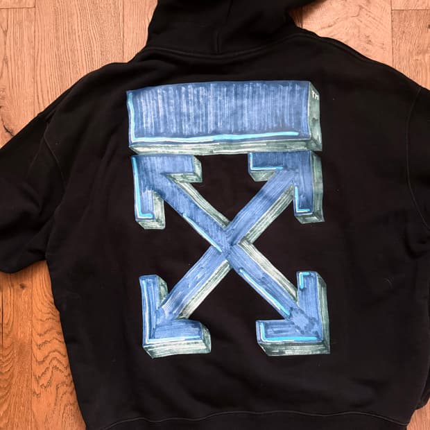 Off white후드티 xl 판매합니다