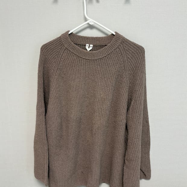 [ARKET] 브라운 부클 니트