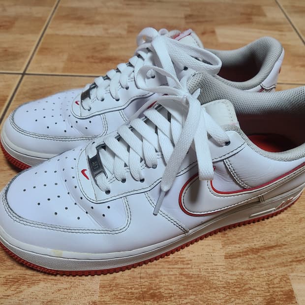 나이키 에어포스 피칸테레드 270(265추천)