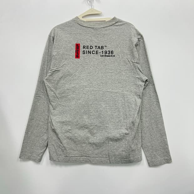 리바이스 회색 긴팔티 