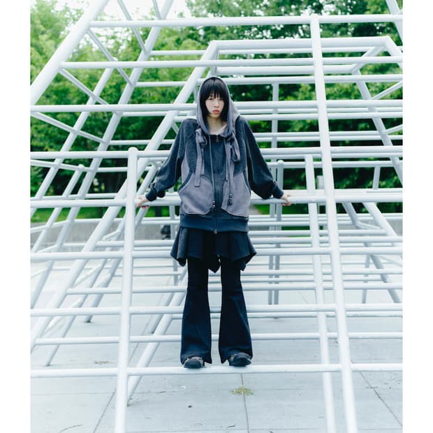 코이세이오 폴딩 언발란스 스커트 차콜+ 코이세이오 라운드 핀턱 팬츠