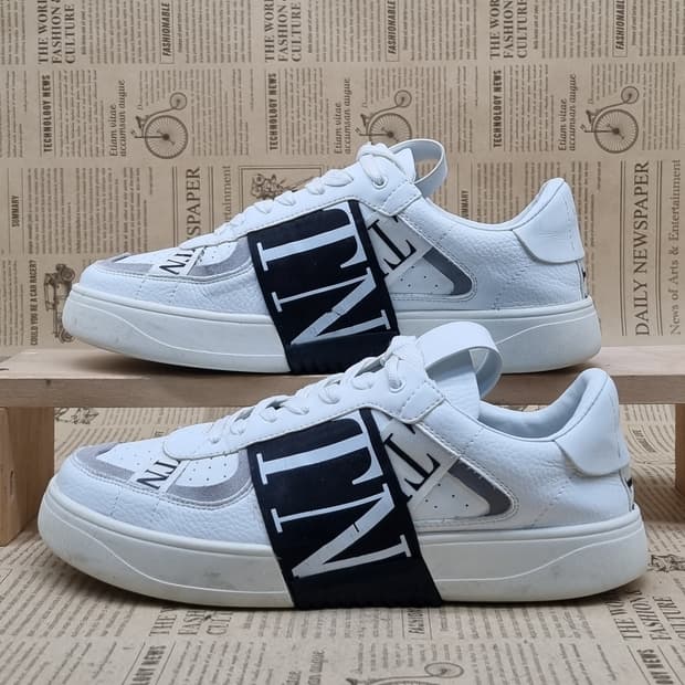 발렌타노 가라바니 남성스니커즈260