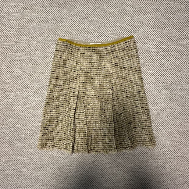 PRADA italy made tweed skirt