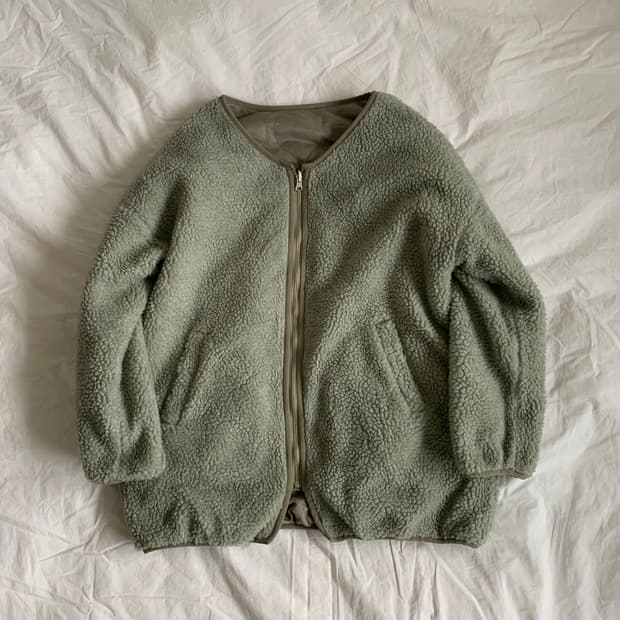 피스타치오 리버시블 점퍼