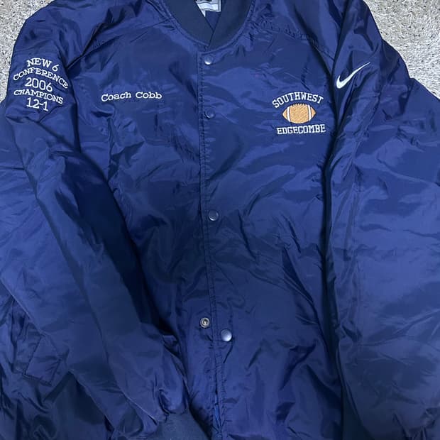 나이키 누빔점퍼 사이즈 110