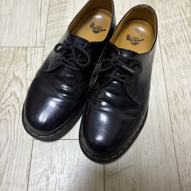 닥터마틴 1461 3홀 스무스 260