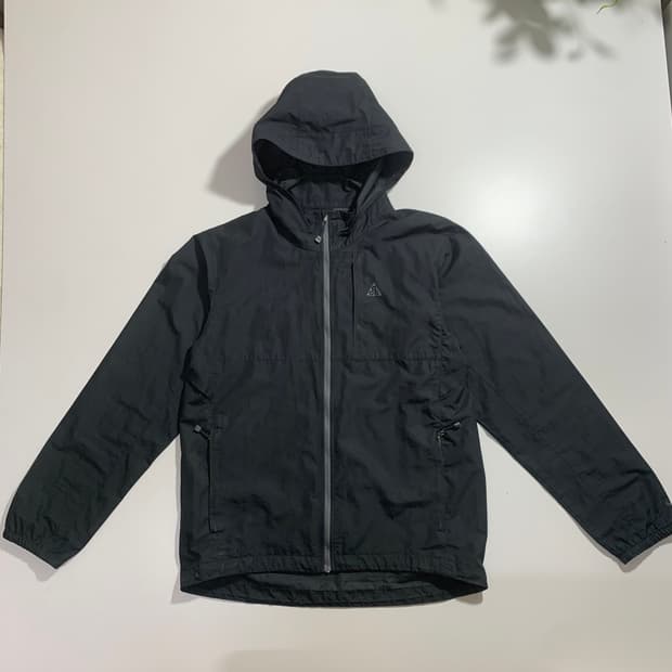 나이키 ACG 바람막이 자켓