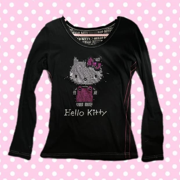 헬로키티 큐빅 롱슬리브 / y2k 무드