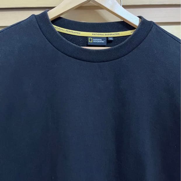 내셔널지오그래픽 남성 기모블랙맨투맨티셔츠 110사이즈