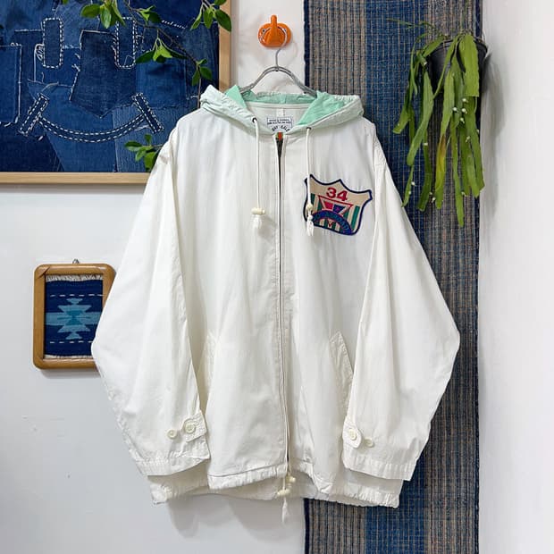 SUNDAY GALZON  Hooded Zip-Up