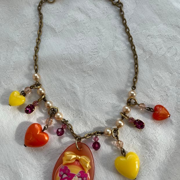 타리나 타란티노 키티 목걸이