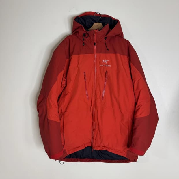 (완료)아크테릭스 arcteryx fission 피션 ar 레드