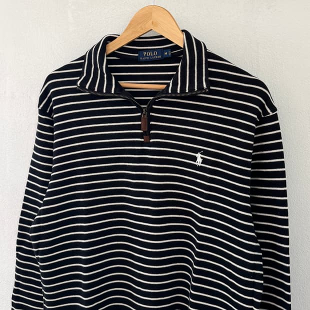 폴로 블랙 반집업 니트