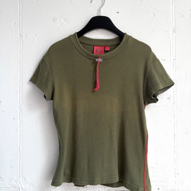 itional pullover t-shirt 
