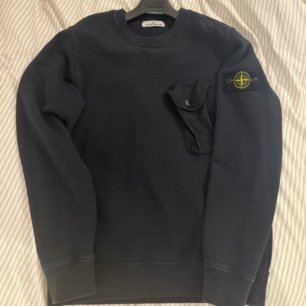 스톤아일랜드 블랙M 맨투맨 기모