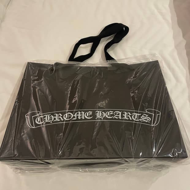 크롬하츠 덕버터 블실