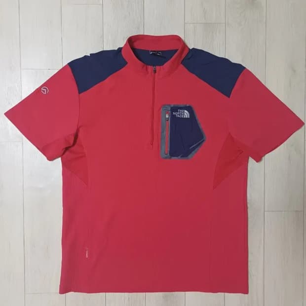 노스페이스 기능성 반집업 반팔