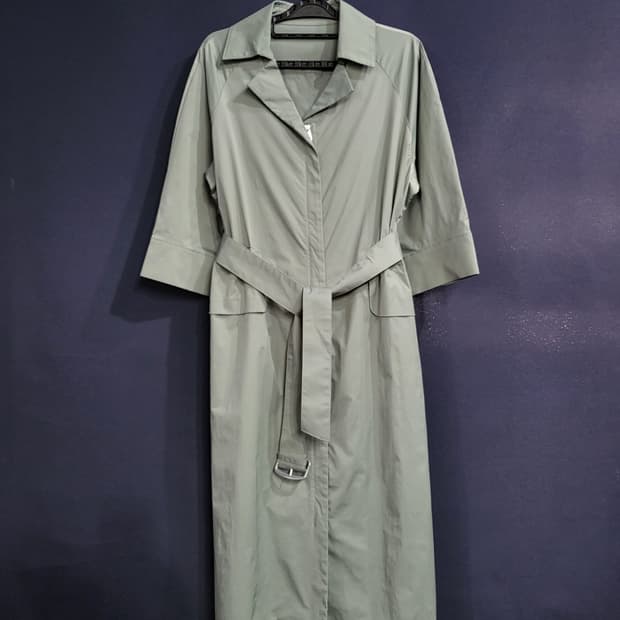 맥스 스튜디오 벨티드 자켓