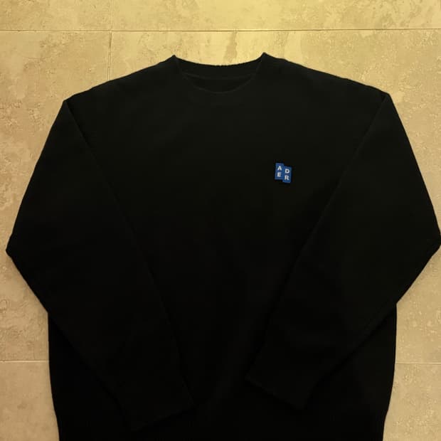 [m]아더에러 시그니피컨트 니트 느와르