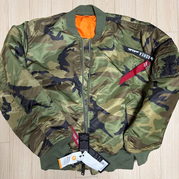 알파 인더스트리트 MA-1 FLIGHT JACKET 새상품