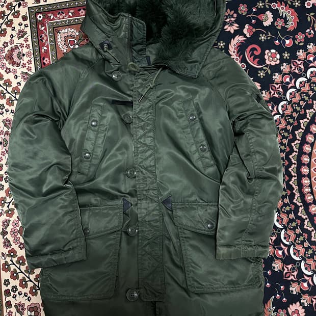 에비수 덕다운 야상 롱패딩 점퍼 카키 S/90