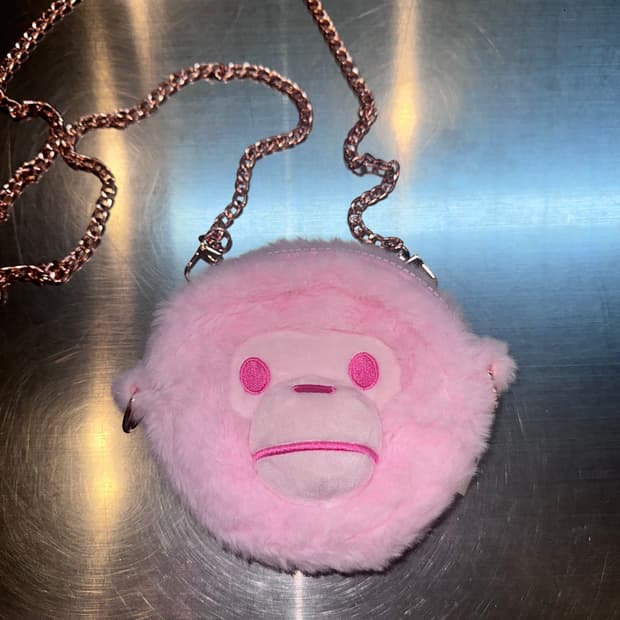 베이프 마일로 핑크 크로스백