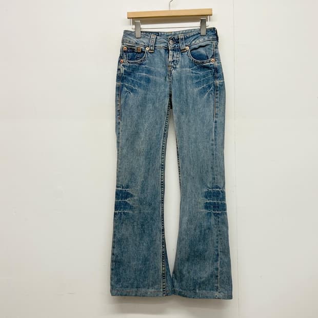 Y2K 리바이스 로우라이즈 부츠컷 청바지 