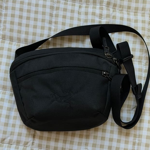 아크테릭스 맨티스 1 웨이스트팩 블랙 2