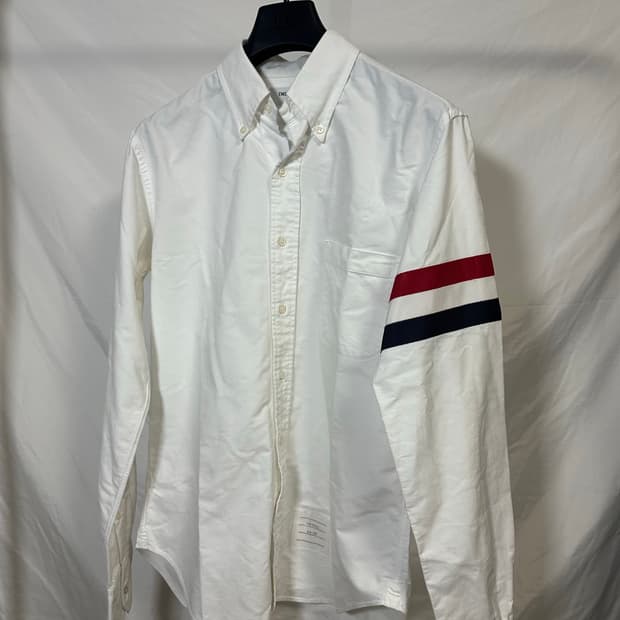 톰브라운 3선 완장 셔츠 화이트 (3)