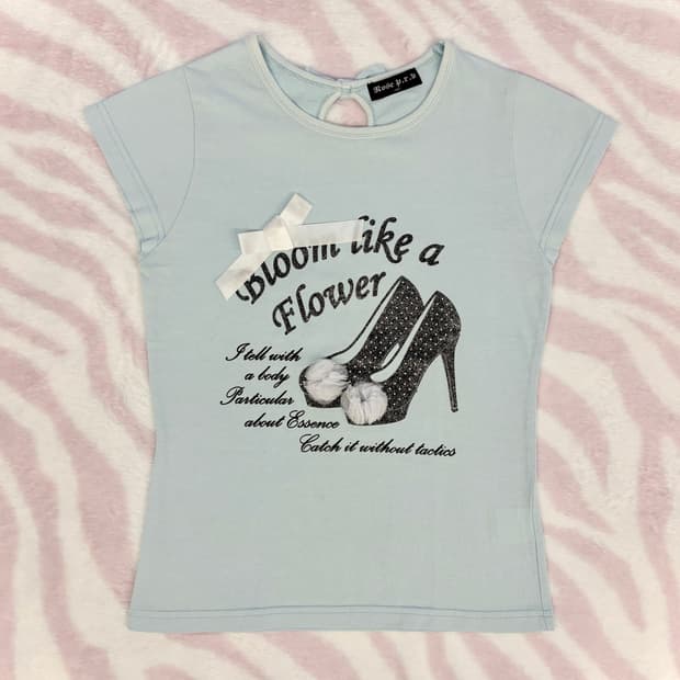 베이비블루 도트구두 레터링 리본 반팔티셔츠 탑 히메갸루