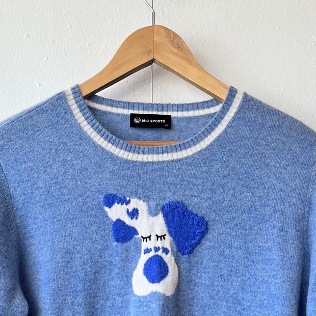 MU 엠유 스포츠 여성 캐시미어100라운드니트 95사이즈