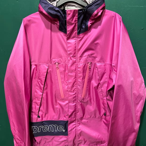 슈프림 19ss 테이프심 바람막이S