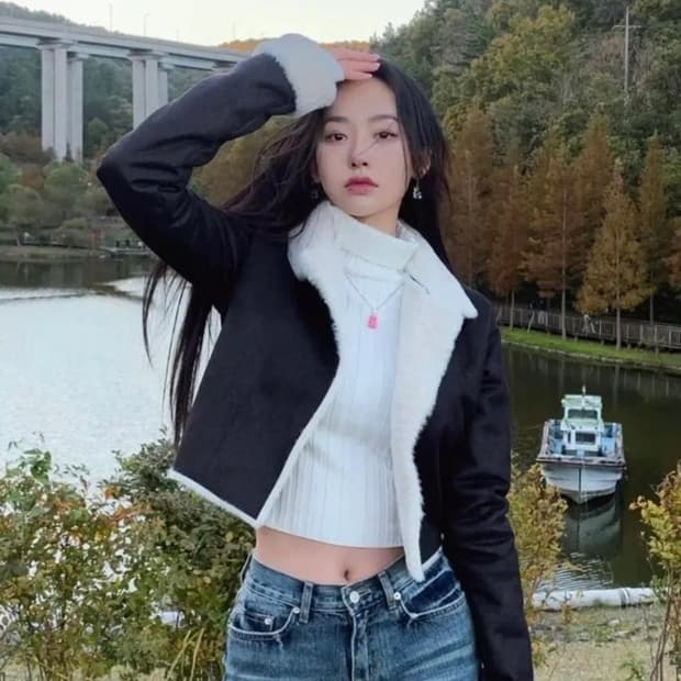 페일제이드 무스탕