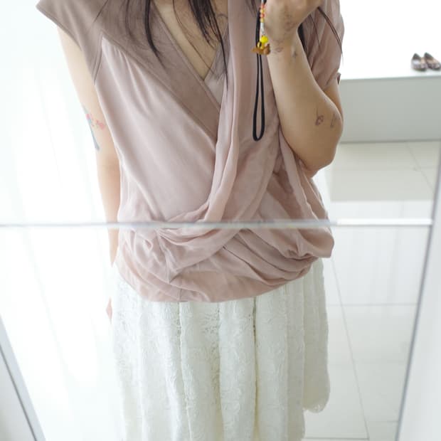 Silk tuck detailed layered top
