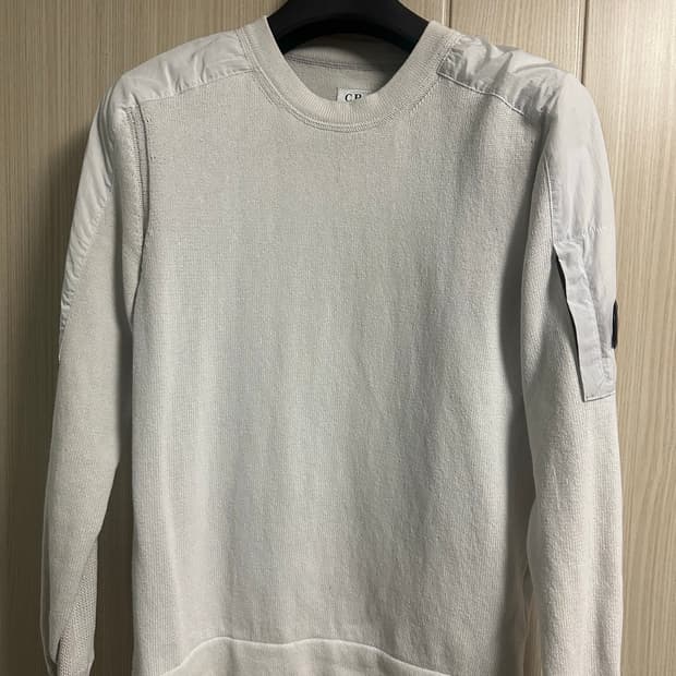 CP컴퍼니 연그레이 렌즈 니트 (48)