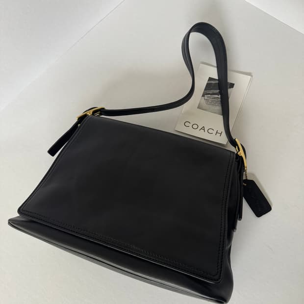 Old Coach 올드코치 햄프턴 숄더백