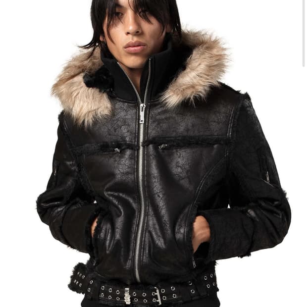 racer패딩 구합니다