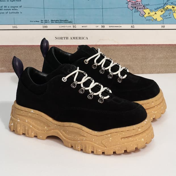 이티스 엔젤 스웨이드 청키 스니커즈