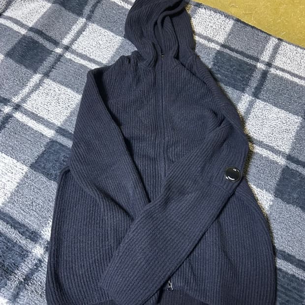 cp컴퍼니 니트후드집업 xl