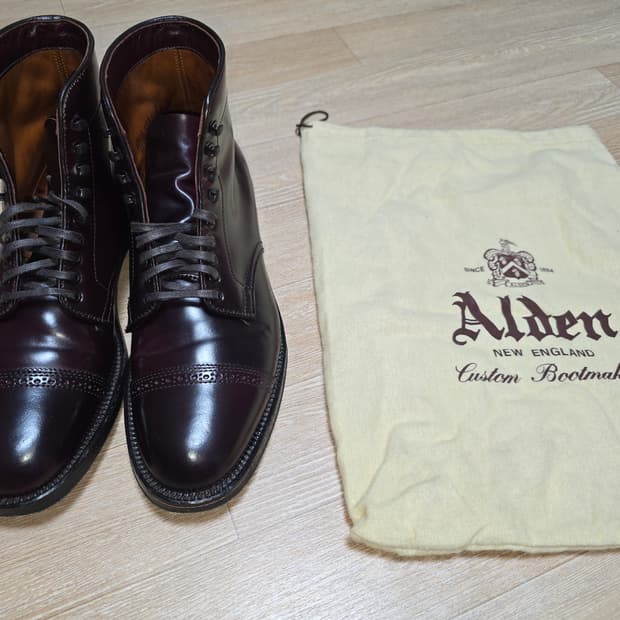 알든 코도반 캡토 부츠 US 8D