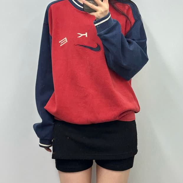 00s 나이키 올드스쿨 스펠아웃 맨투맨