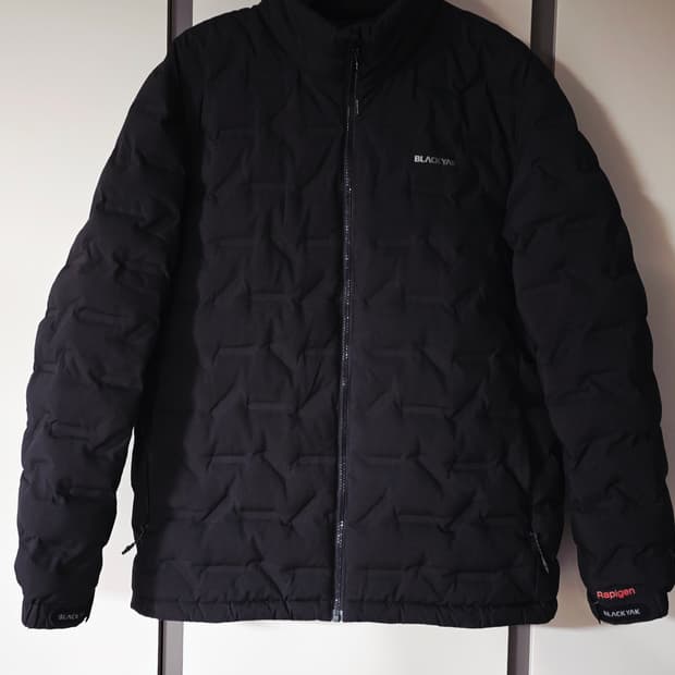 블랙야크 남자 구스다운 경량패딩.  싸이즈105~110