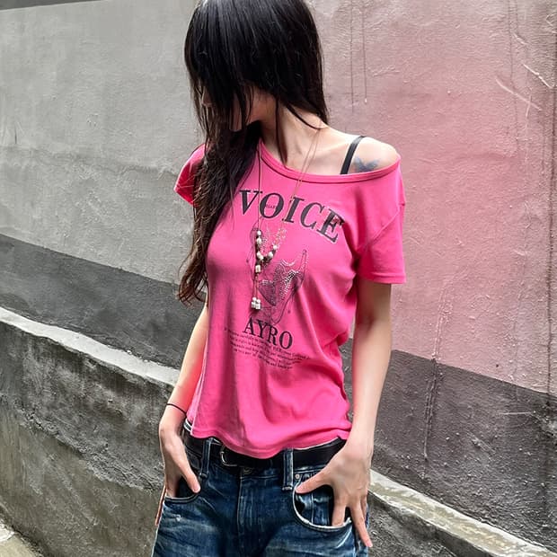 00's Y2K Voice Print Tee