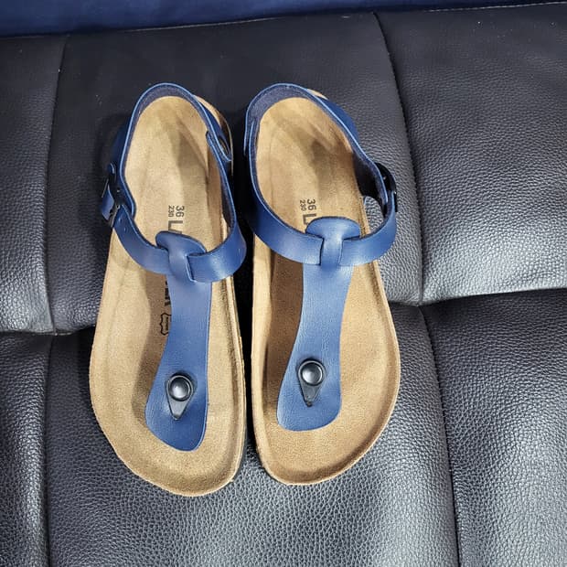 랜드로바 샌들(새상품)