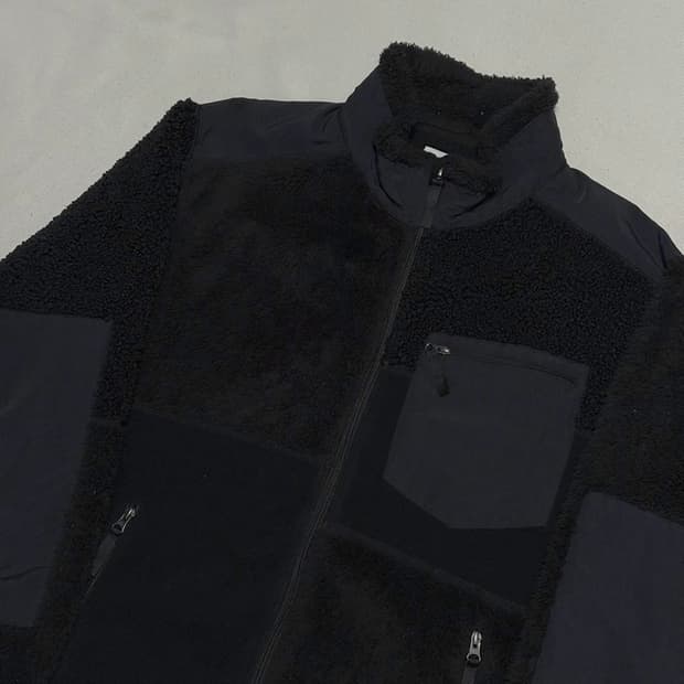 L 유니클로 X 엔지니어드 가먼츠 블랙 플리스