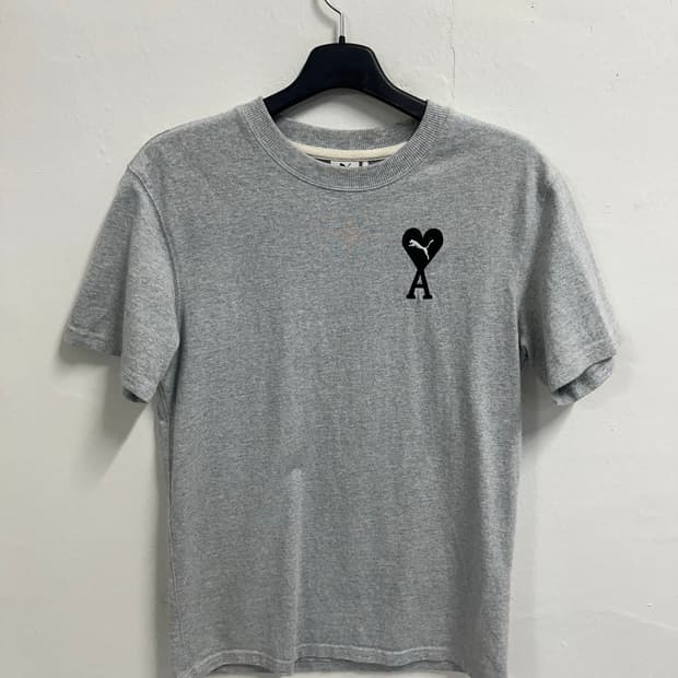 아미 x 푸마 자수 티