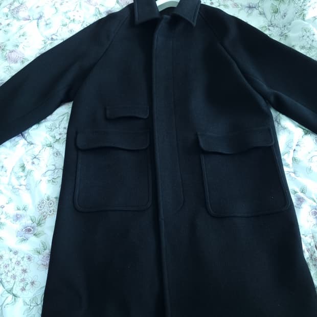 아트이프액츠 코트